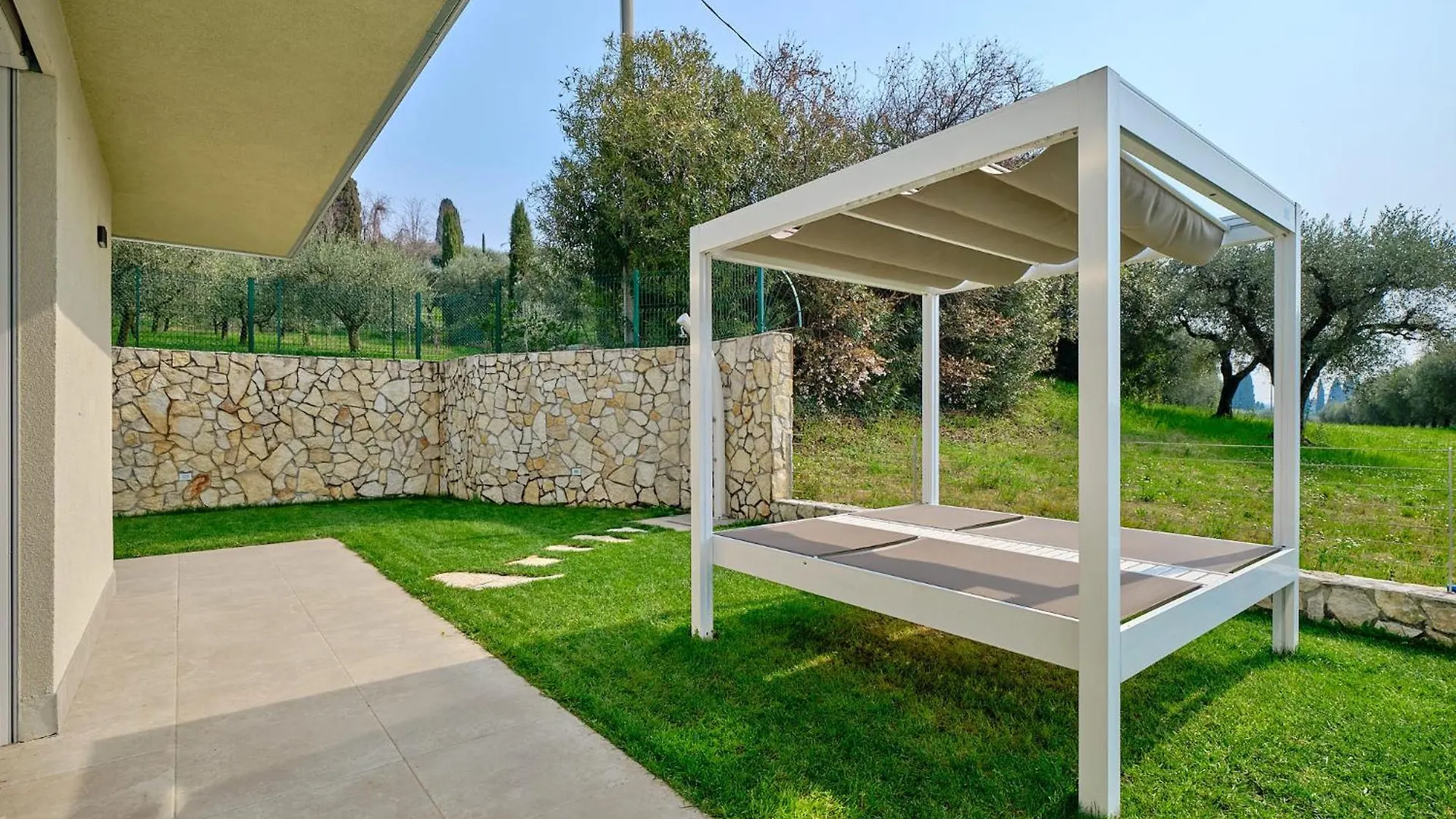 Apartment Villa Sunny Lake Suites Bardolino