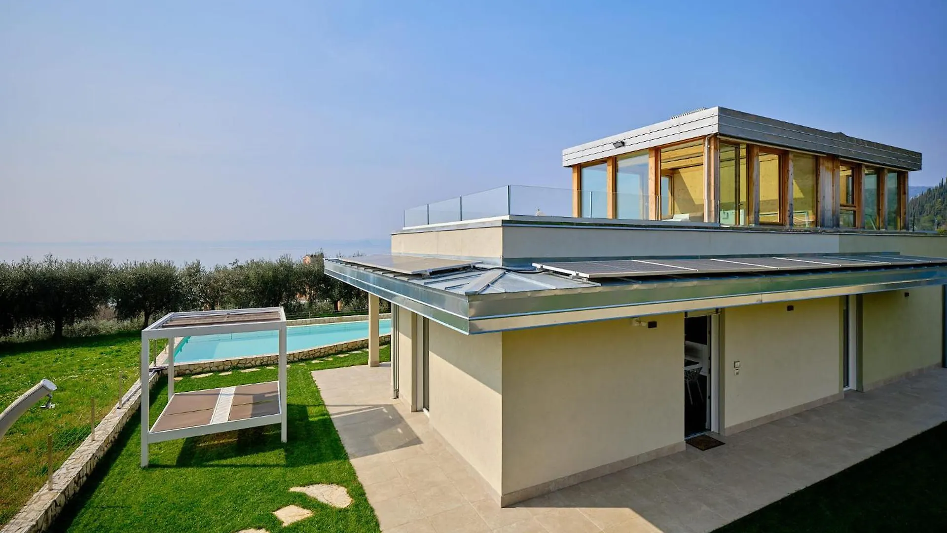 Villa Sunny Lake Suites Bardolino 0*,