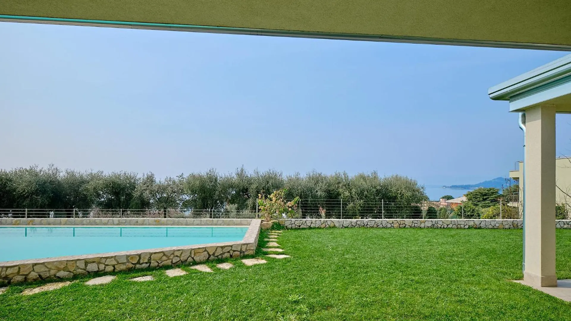 Apartment Villa Sunny Lake Suites Bardolino